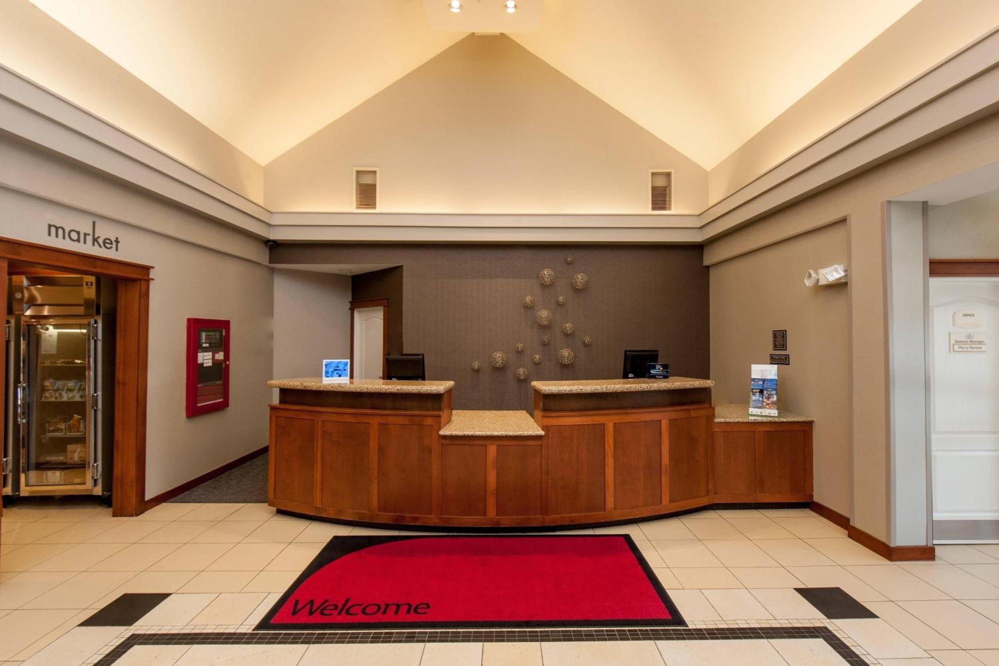 Providence Coventry Hotel 3*