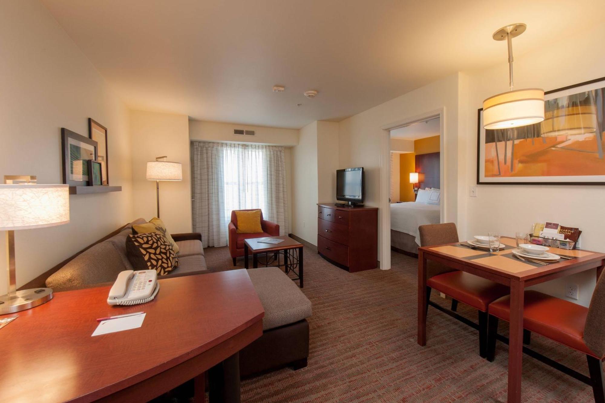 Providence Coventry Hotel