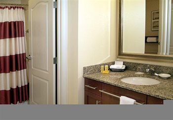 Hotel Providence Coventry