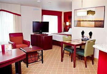 Providence Coventry Hotel